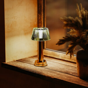 victoria brass neoz NEOZ Lighting - Lampes de table sans fil